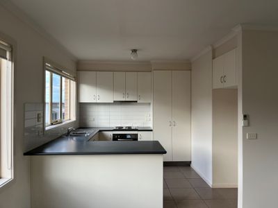 8 / 22 Walter Street, East Geelong