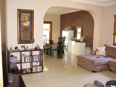 2 Shepherd Parade, Bardwell Valley