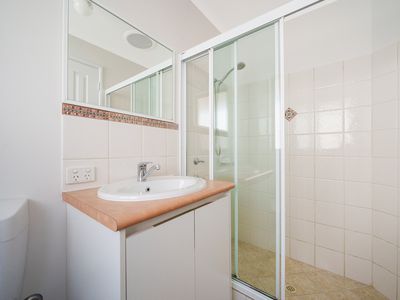 4 / 3 Cottrill Street, Alfred Cove