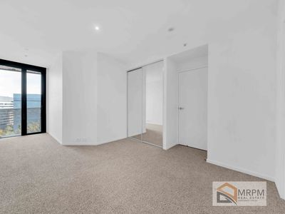 1301 / 8 Waterview Walk, Docklands