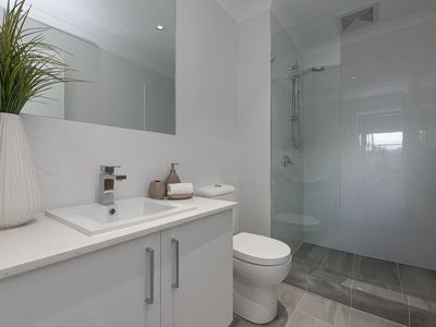 6/80-82 Burniston Street, Scarborough