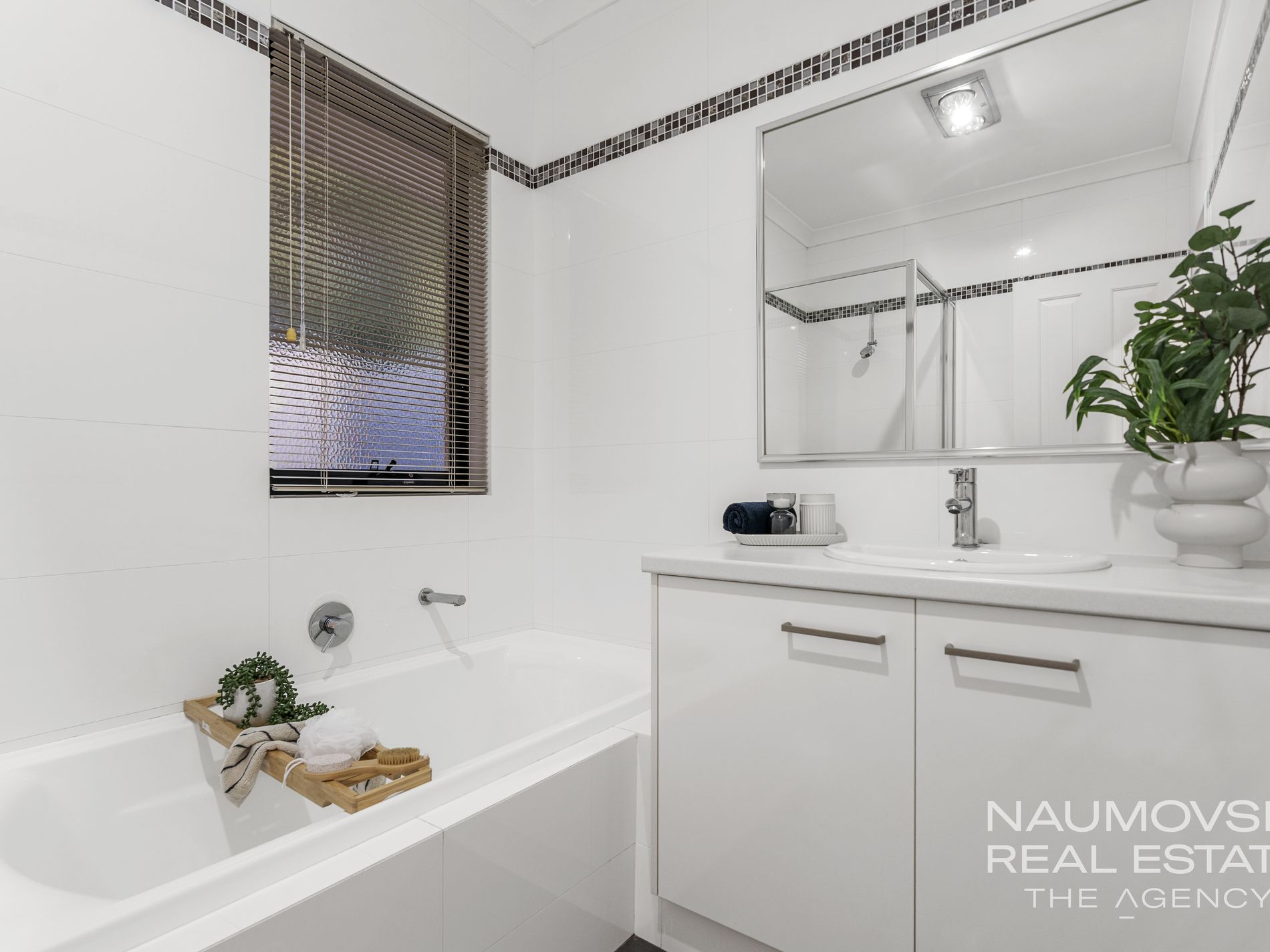 27B Canara Road, Westminster