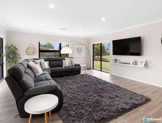 This is the life...Exceptional Cooroibah Home image 5