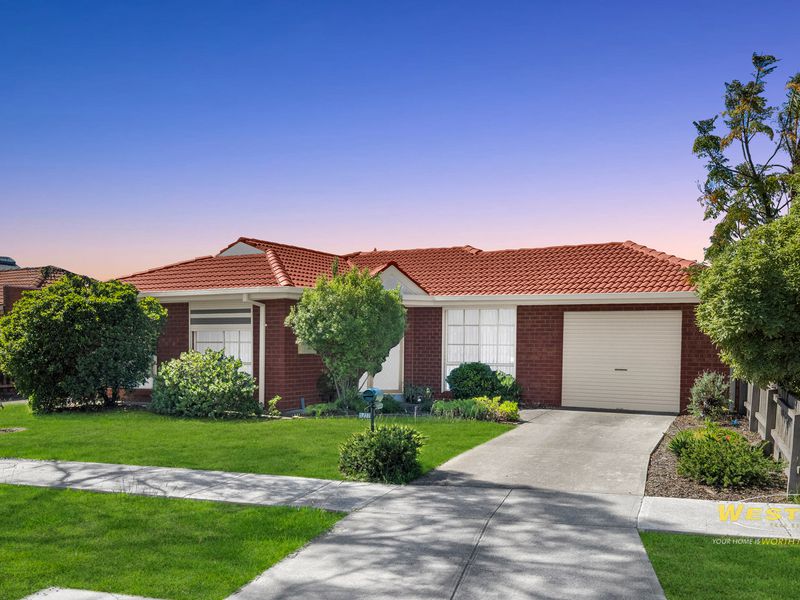 1 / 77 Somerset Drive, Sunshine North