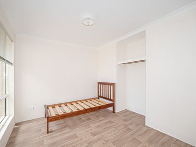 72 Calvert Loop, Hilbert