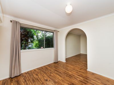 9 Tebbutt Place, Charnwood