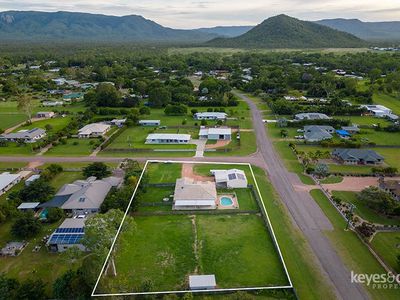 2 Chatham Court, Alice River