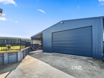 11 Gilba Road, Koonawarra