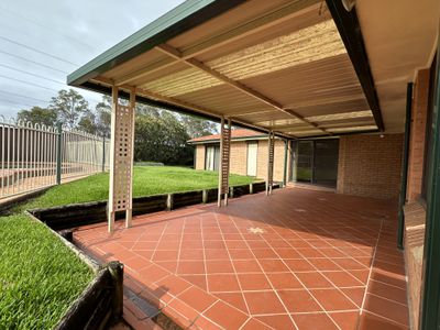 3 Kasie Place, St Clair