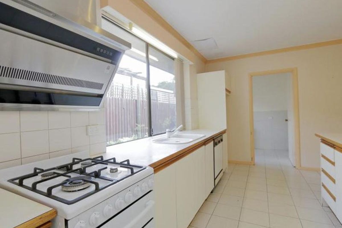 7 Hughenden Drive, Thornlie