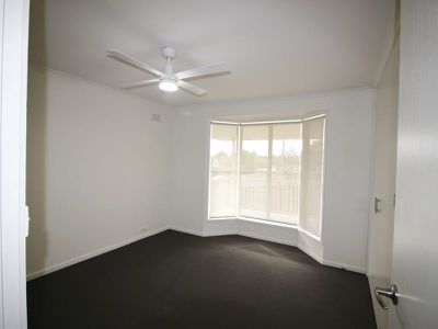 19 Walpole Avenue, Belmont