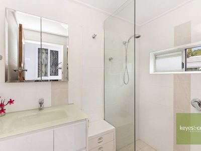 13 Esplanade, Balgal Beach