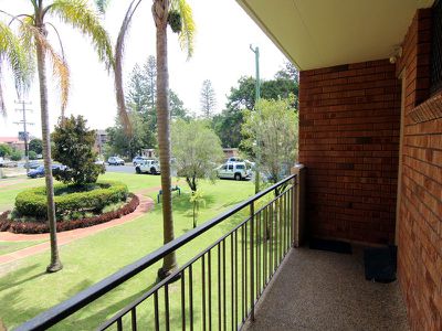 1 / 3-7 Peel Street, Tuncurry