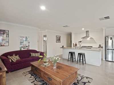 57 Mariposa Gardens, Success