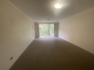 38 / 3 Riverpark Drive, Liverpool
