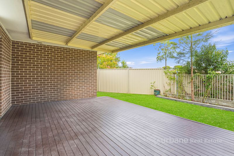 10 / 15 Carter Street, Seven Hills
