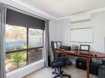 7 St John Grove, Hannans