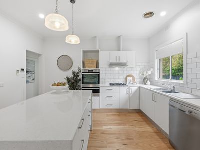 17 Ryan Avenue, Wangaratta