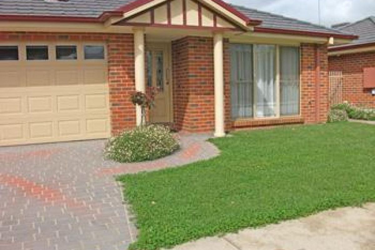 2 / 16 Unitt Street, Kyabram