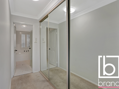 7 Honeygum Way, Mardi