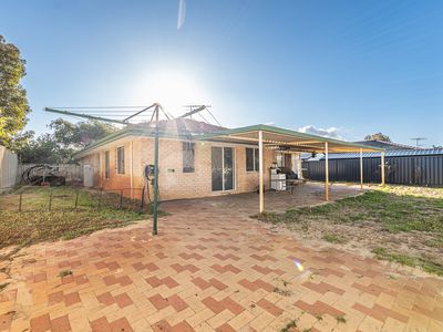 11 Brougham Crescent, Orelia