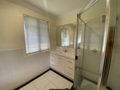 16 Ironbark Road, Mount Burrell