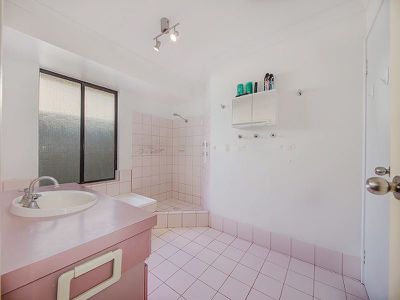 18 Moorpark Avenue, Yanchep