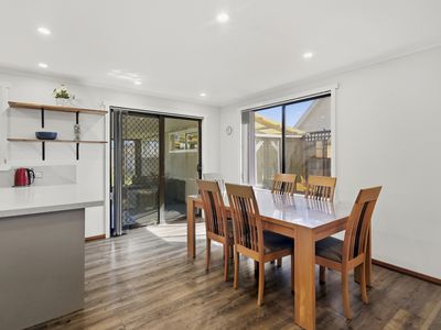 19 Gunn Parade, Low Head