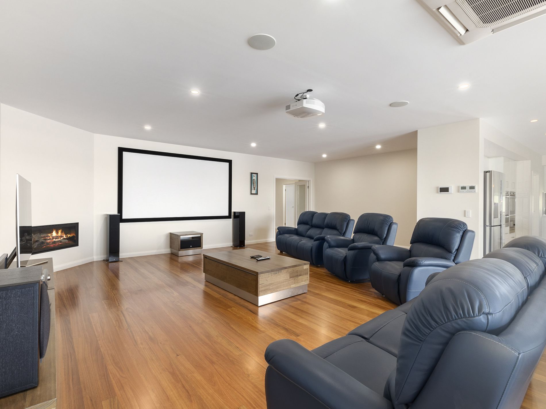 23 YOUNG STREET, Nagambie