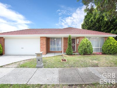 34 Linda Drive, Cranbourne West