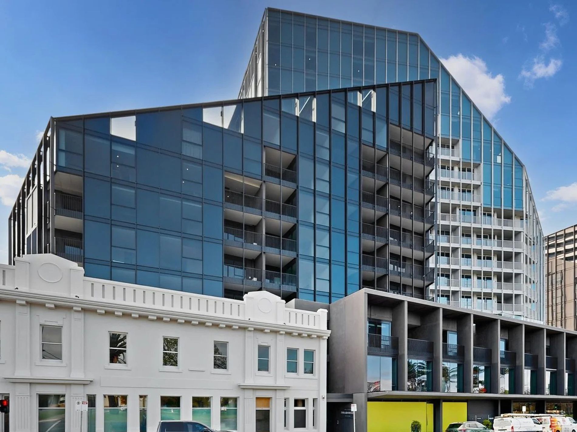 606 / 645 Dandenong Road, Malvern