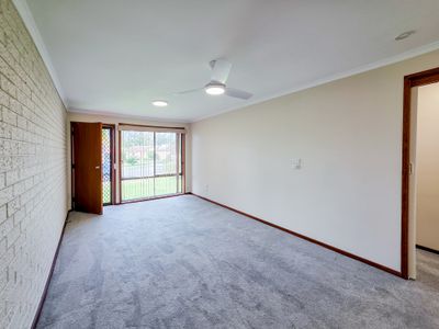 5 / 1 Drinnan Close, Surf Beach