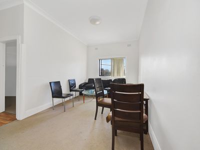 894 Canterbury Road, Roselands
