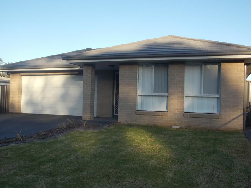 12A Oakleigh Way, Morisset