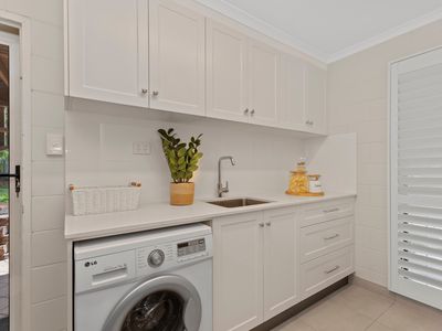 10 Kensington Court, Castle Hill