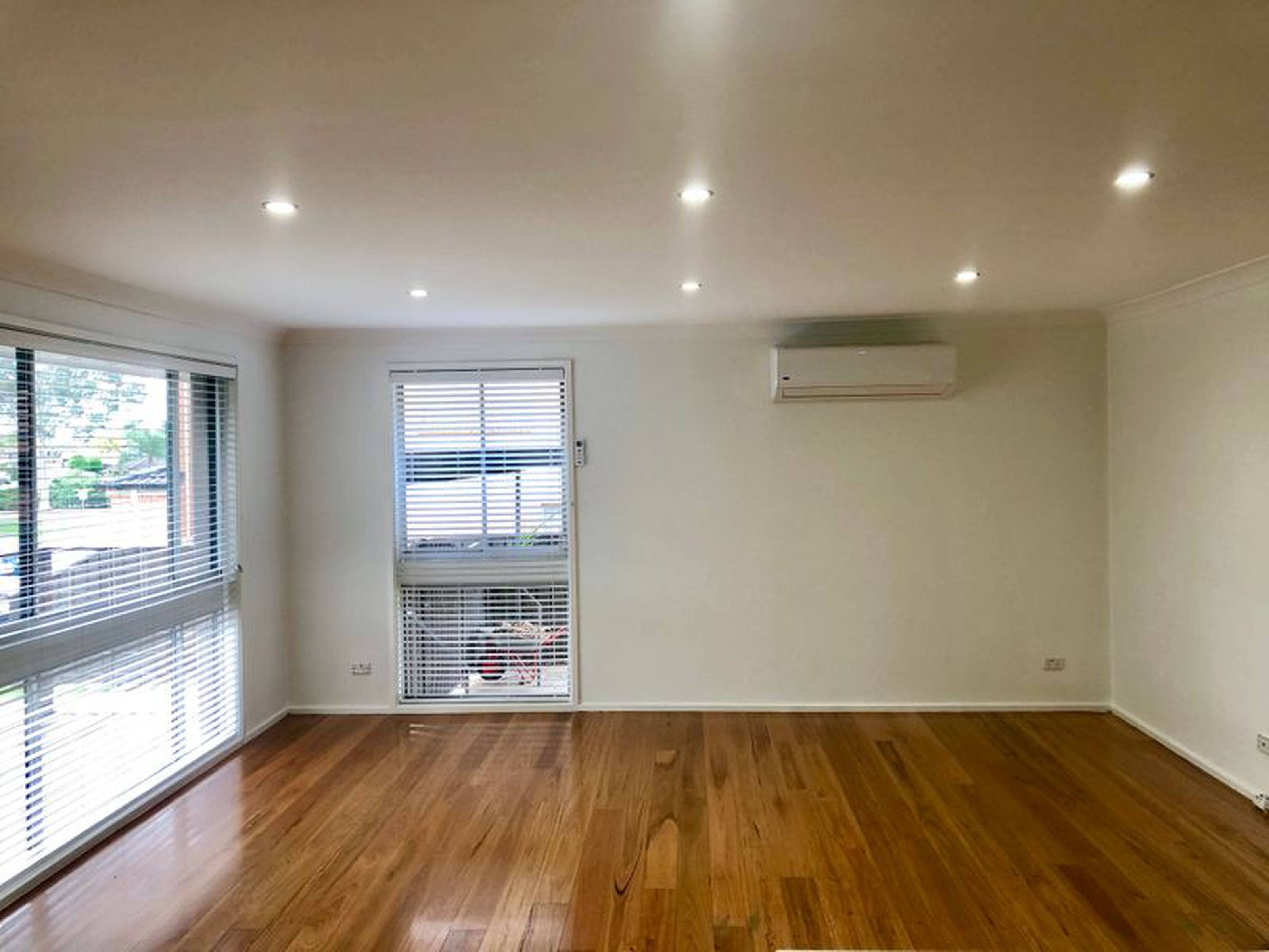 8 Timaru Grove, SOUTH PENRITH