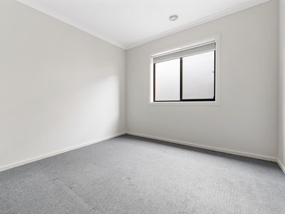 19  Benson Drive , Werribee