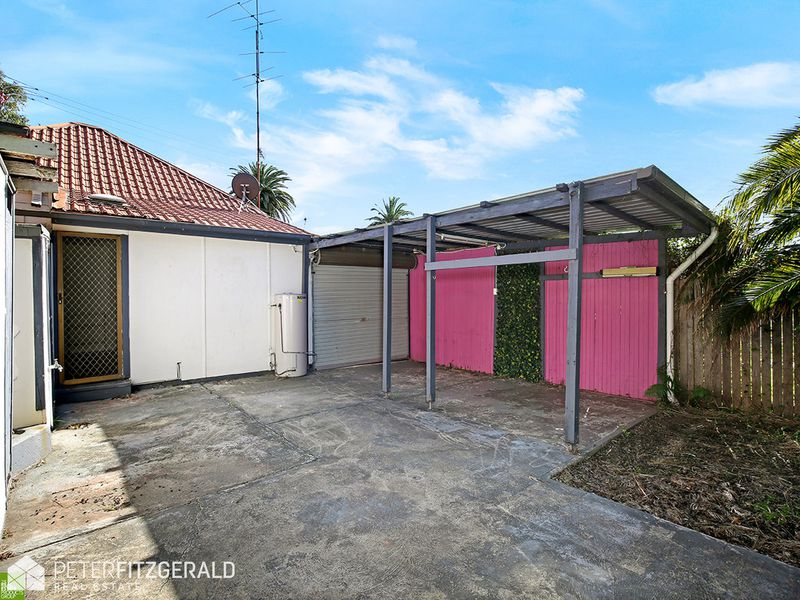 13 Robinson Street, Wollongong