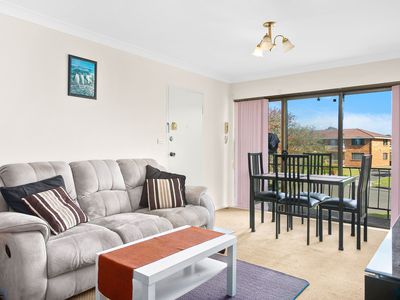 3 / 11 Windle Street, Lake Illawarra