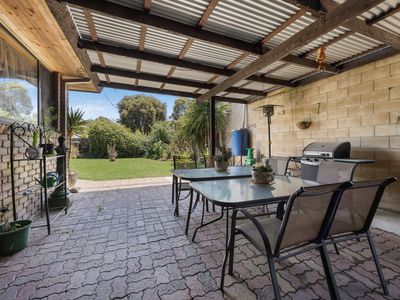 2 Mockridge Drive, Kangaroo Flat