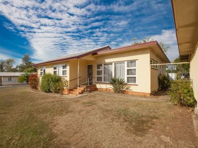 16 Leslie Street, East Ipswich