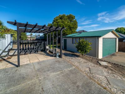 44 Travis Road, Burwood