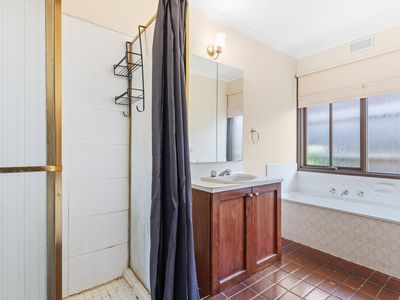 17 McCormack Crescent, Hoppers Crossing