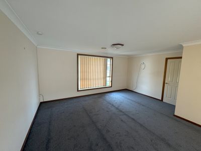 1 Keefe Close, Windradyne