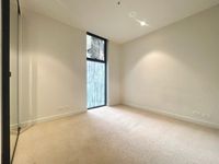 unit 102 / 150 Dudley Street, West Melbourne