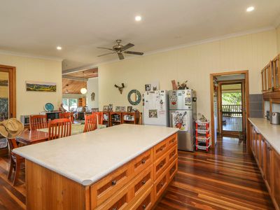 4358 Road, Lillian Rock