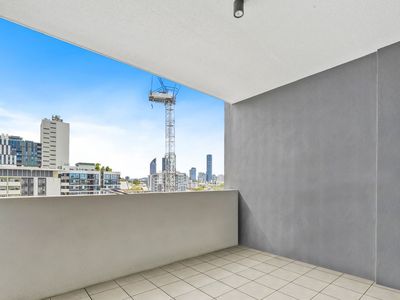 816a / 95 Linton Street, Kangaroo Point