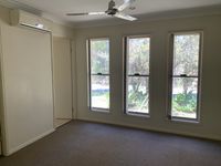 8 Parkvista Lane, Eagleby