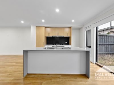 40 Verona Crescent, Fraser Rise