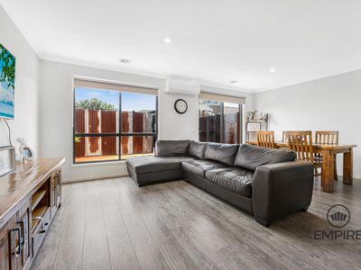 6 Barcelona Avenue, Clyde North